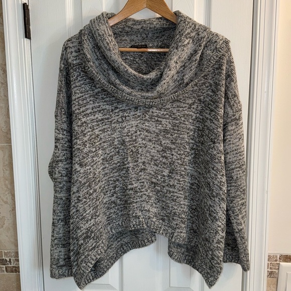 COPY - Express sweater - Picture 1 of 4